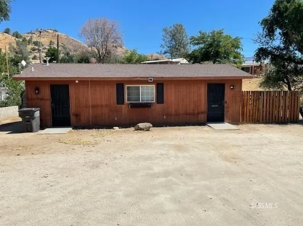 60 Woodland Dr, Wofford Heights, CA 93285