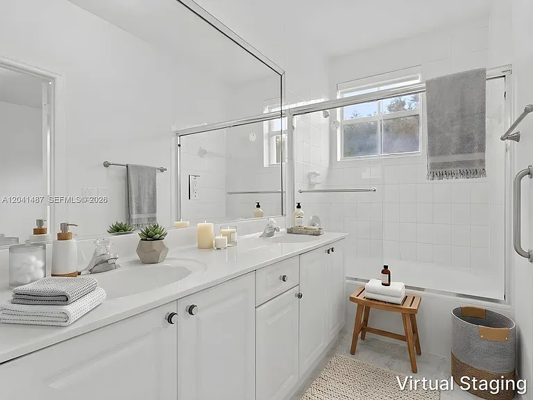 10966 NW 43rd Ter #10966 — Photo 5