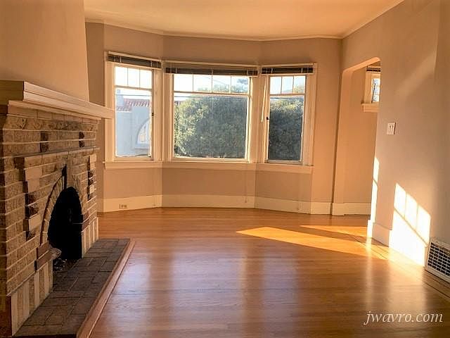 1st image of 727 Cayuga Ave
