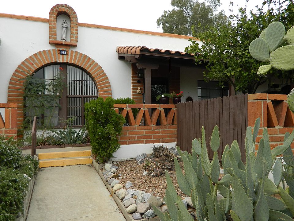 1st image of 102 S Paseo Quinta