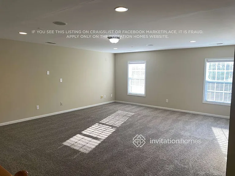 4001 Sedgewick Rd — Photo 6