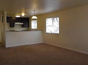 3rd image of 2306 Long Island Dr