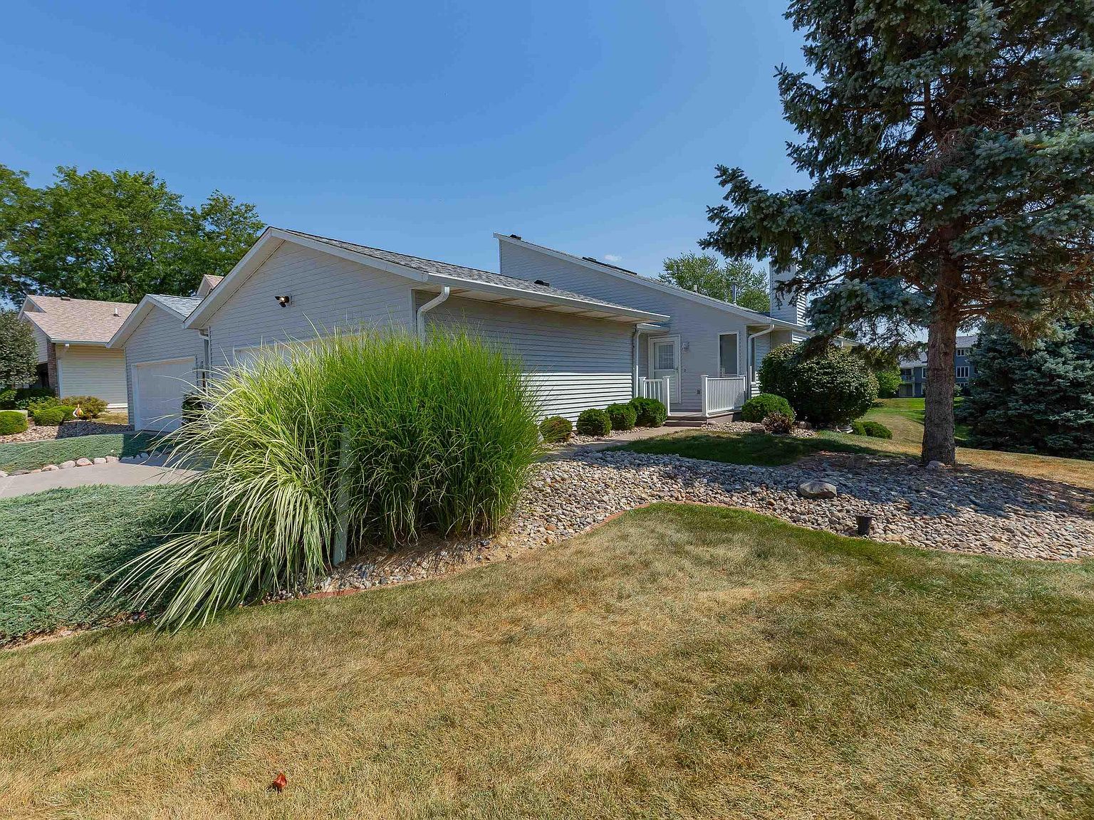 2985 Red Wing Ct, Bettendorf, IA 52722 MLS QC4246212 Zillow