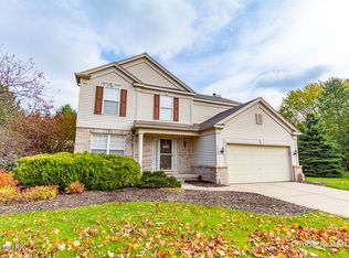 3889 Fraser Dr NE, Rockford, MI 49341