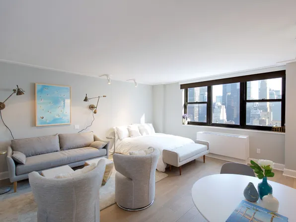 150 East 34th Street image 5 of 30