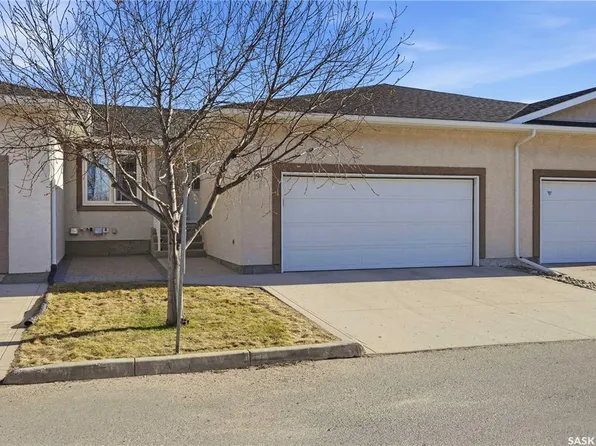 UNIT 19-4101 Preston CRESCENT, Regina, SK S4X 0G3