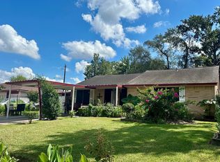 14407 Fleetwell Dr, Houston, TX 77045