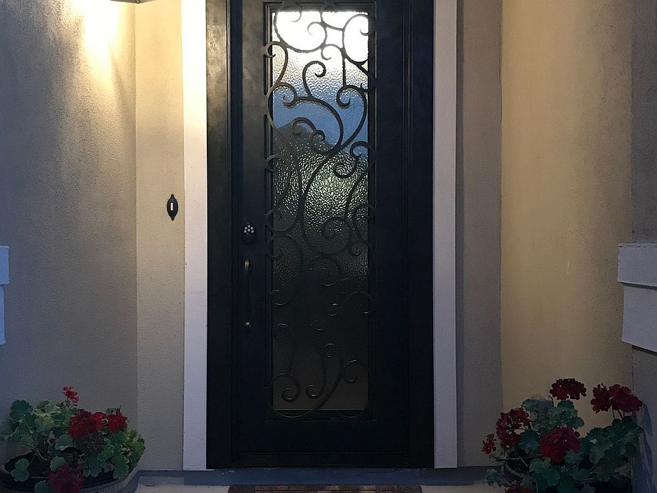 1st image of 26230 Dark Horse Ln