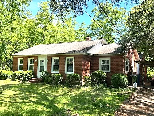 4219 Cedar Ave Photo 1