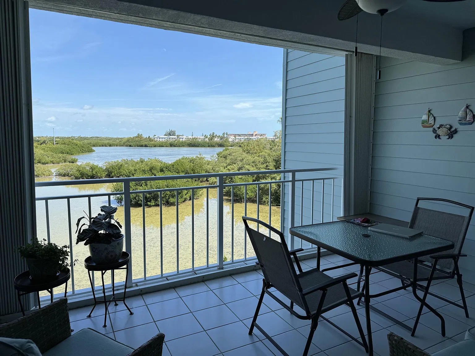 2 bed, 1099 sqft, $7,500 — Photo 4