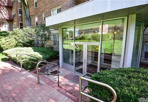2nd image of 1300 Midland Ave APT C75
