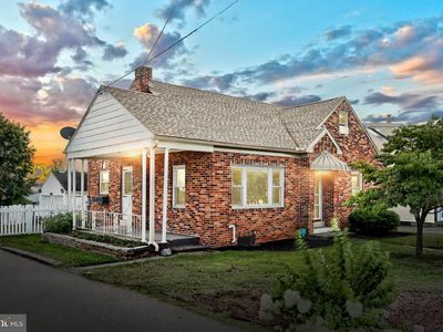 8 Mayfield St, Dover, PA, 17315