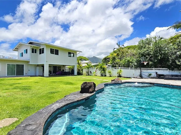 580 Papalani St, Kailua, HI 96734