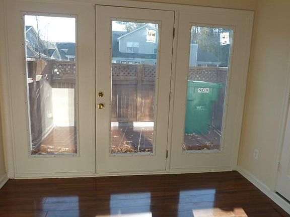 3rd image of 909 Pine Mill Ct