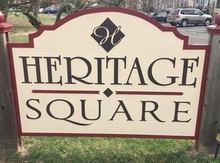 6 Coventry Ct, Clementon, NJ 08021
