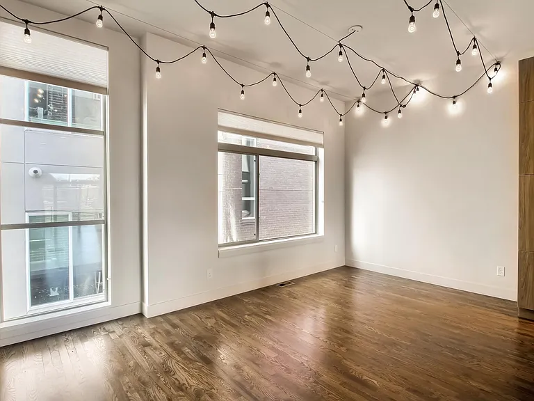 2103 W 32nd Ave #9 — Photo 17