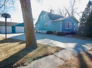 208 2nd St, Great Bend, ND 58075
