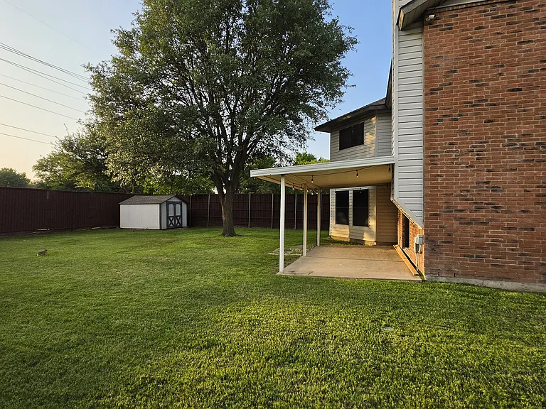 6511 White Oaks Ln — Photo 51