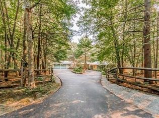 10 Chaplin Cir, Boxford, MA 01921