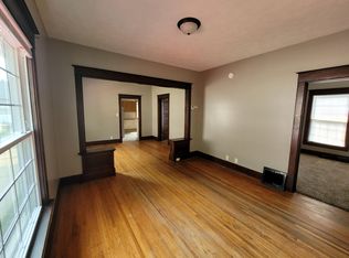 1455 Peach St, Lincoln, NE 68502