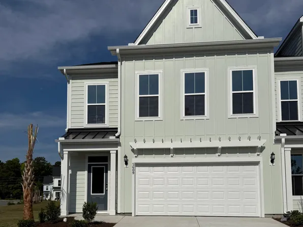 5609 Palm Tree Place, Leland, NC 28451