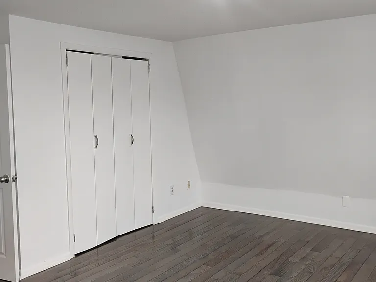 497 Tremont Ave #3 — Photo 9