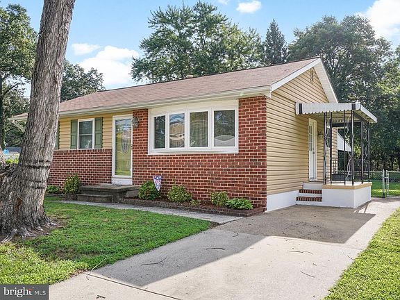 2nd image of 7967 Catherine Ave