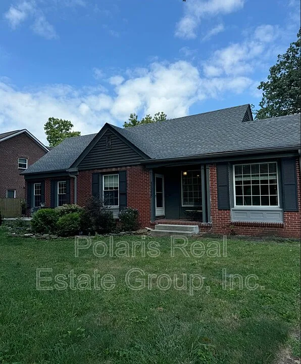 3348 E Fall Creek Parkway North Dr