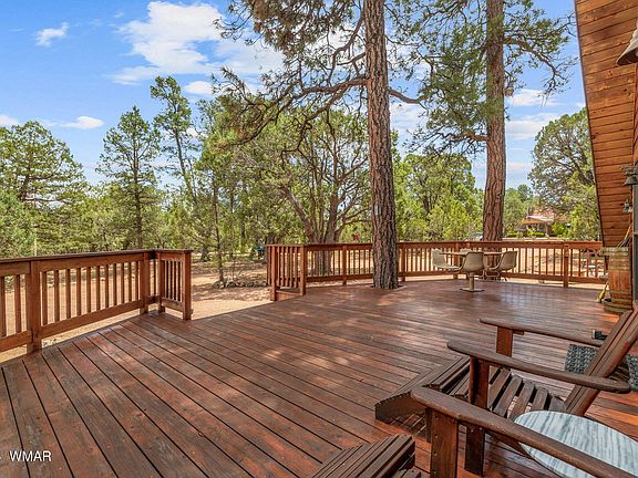 5th image of 2114 Forest Park Dr