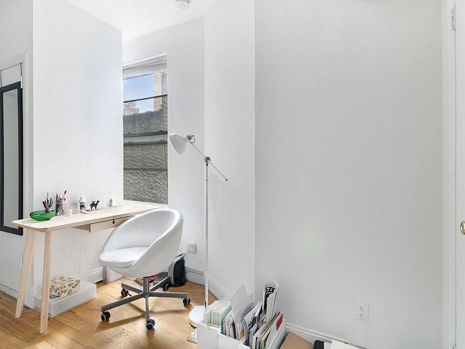 1st image of 150 Sullivan St APT 29