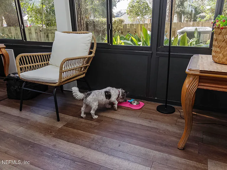 506 Cali Dr — Photo 14