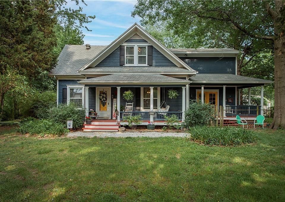 8819 S Corn Rd, Oak Grove, MO 64075 Zillow