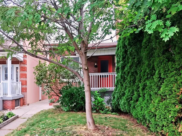 60 Gillespie Ave, Toronto, ON M6N 2Y6
