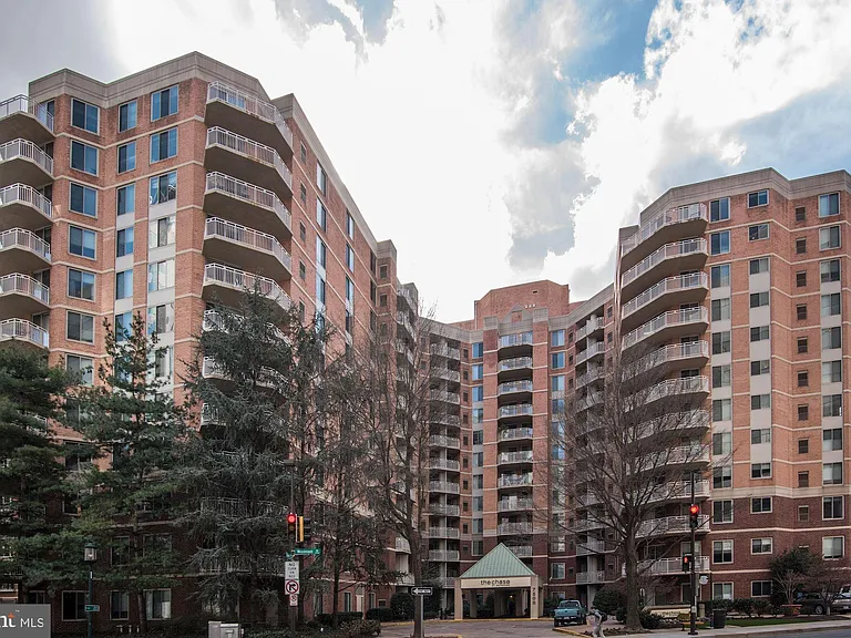 7500 Woodmont Ave #S1203 — Photo 1