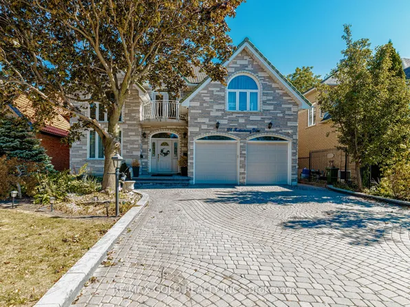 108 Montmorency Dr, Hamilton, ON L8K 6R1