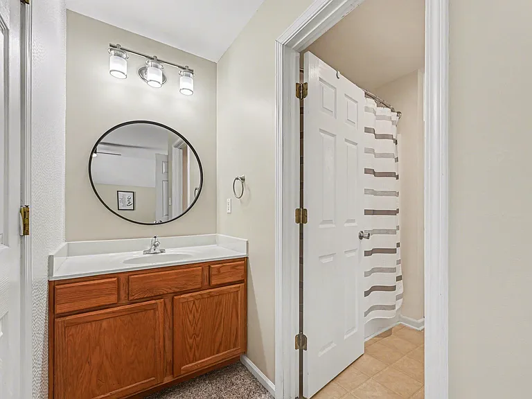 1706 Dallas Ave — Photo 13