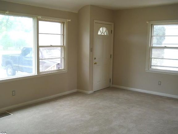 4th image of 506 W 19th Ave