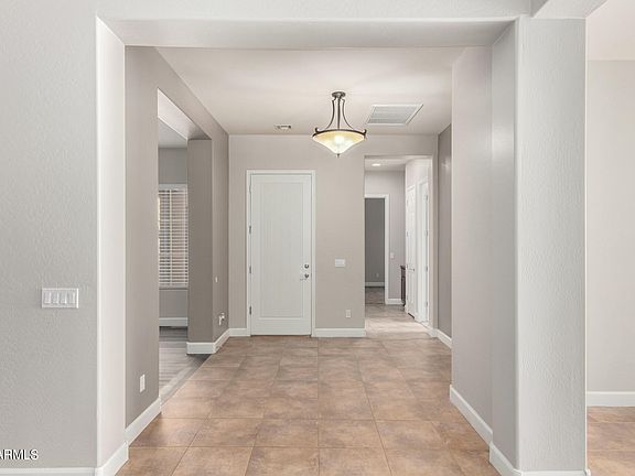 4th image of 2548 E DESERT BROOM Place