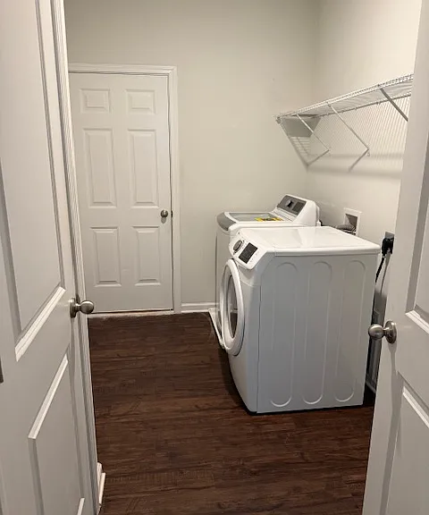 2705 Spring Valley Dr — Photo 18