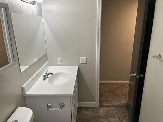 Tiblow Village Apartments — Photo 18