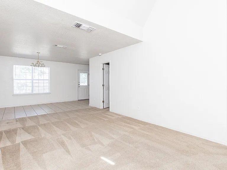 5009 John David Dr #A — Photo 2