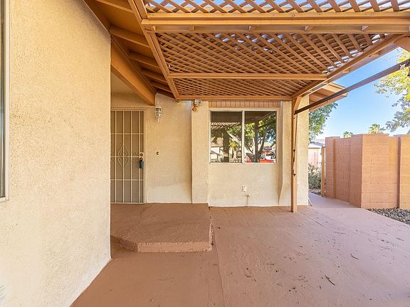 3rd image of 2835 W 29th Ln