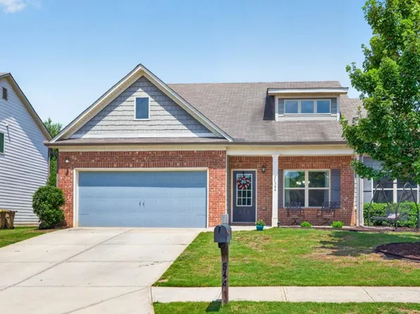 544 Amaranth Trl, Hoschton, GA 30548