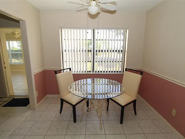 301 Bryce Ct — Photo 18
