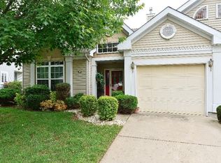 33 Birmingham Ln, Monroe Township, NJ 08831