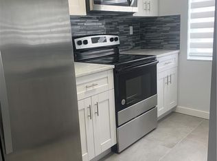 (Undisclosed Address), Fort Lauderdale, FL 33326