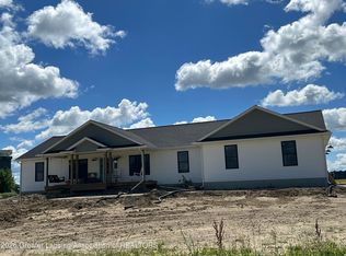 5259 E Clark Rd, Bath, MI 48808