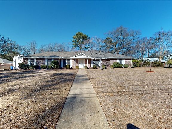 3rd image of 116 Heritage Hills Dr