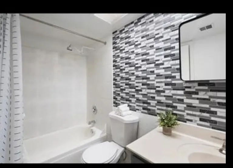 3721 W Waltann Ln — Photo 14