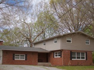 199 Old Brick Rd, Murphysboro, IL 62966